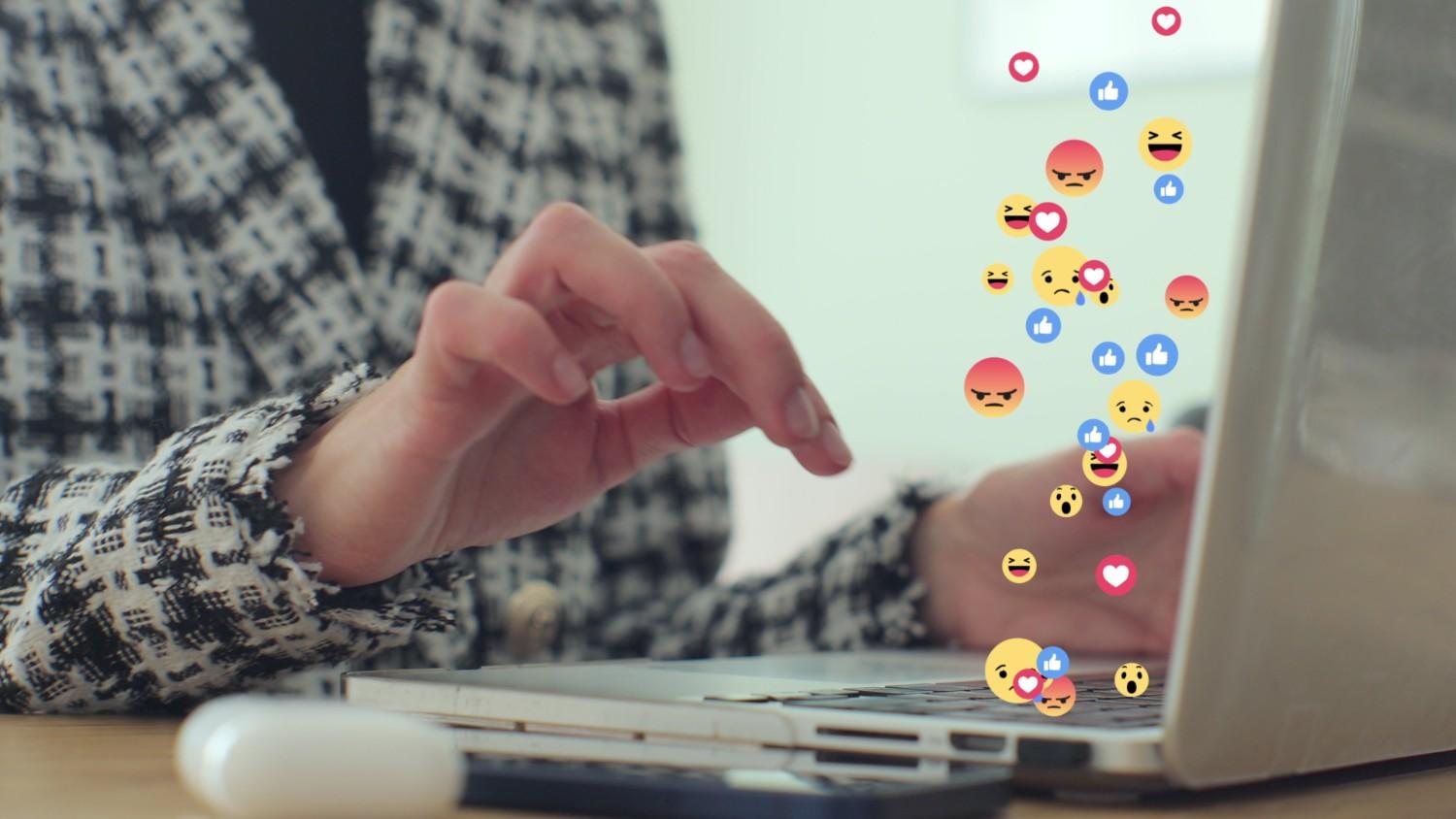 How to Put Emojis on Chromebook