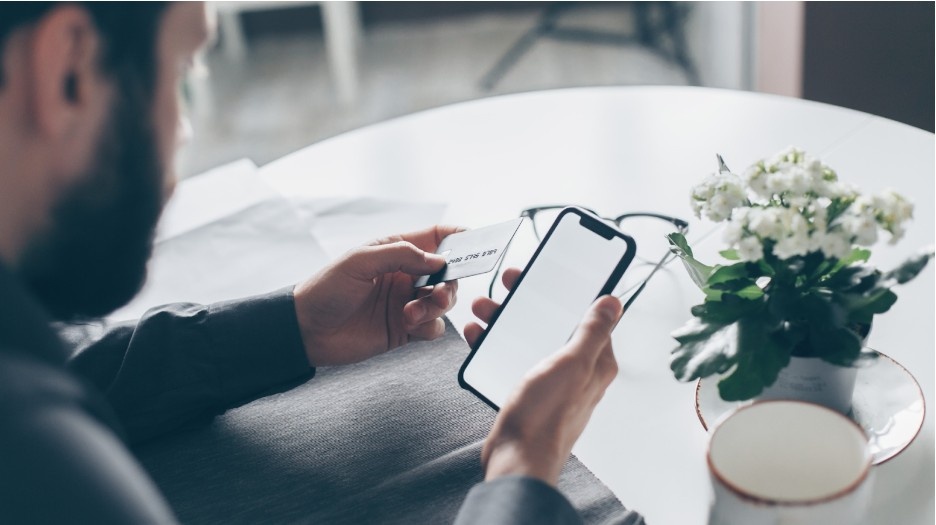 What are the signs of a scam call